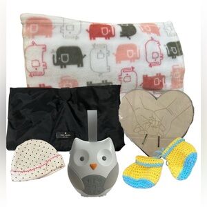 NEWBORN BABY BUNDLE BLANKET KATE SPADE CROCHET BOOTIES SOUND MACHINE BABY SHOWER